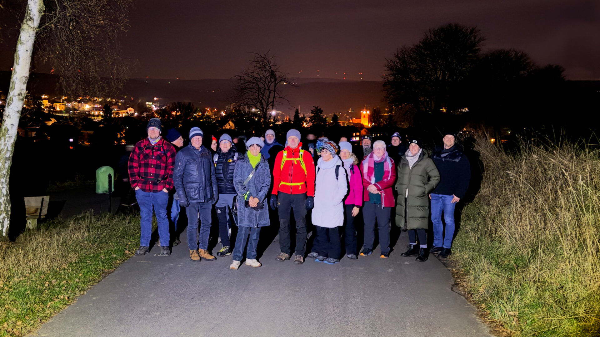 Zwischen Nebel, Sternen und Feuerzangenbowle – Die Glühweinwanderung